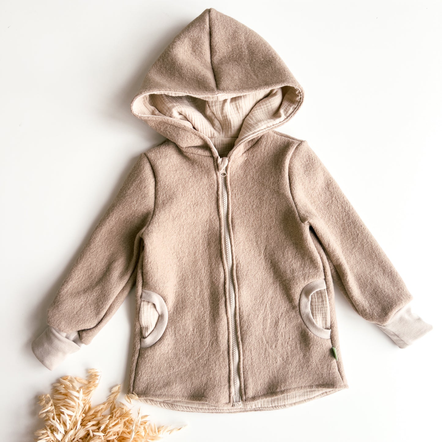 Walkjacke Beige mit Blumen
