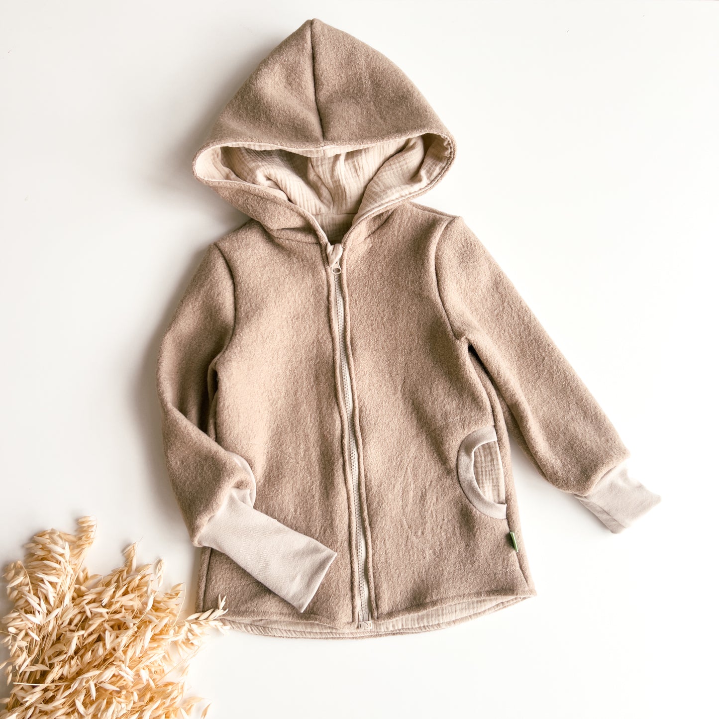 Walkjacke Beige mit Blumen