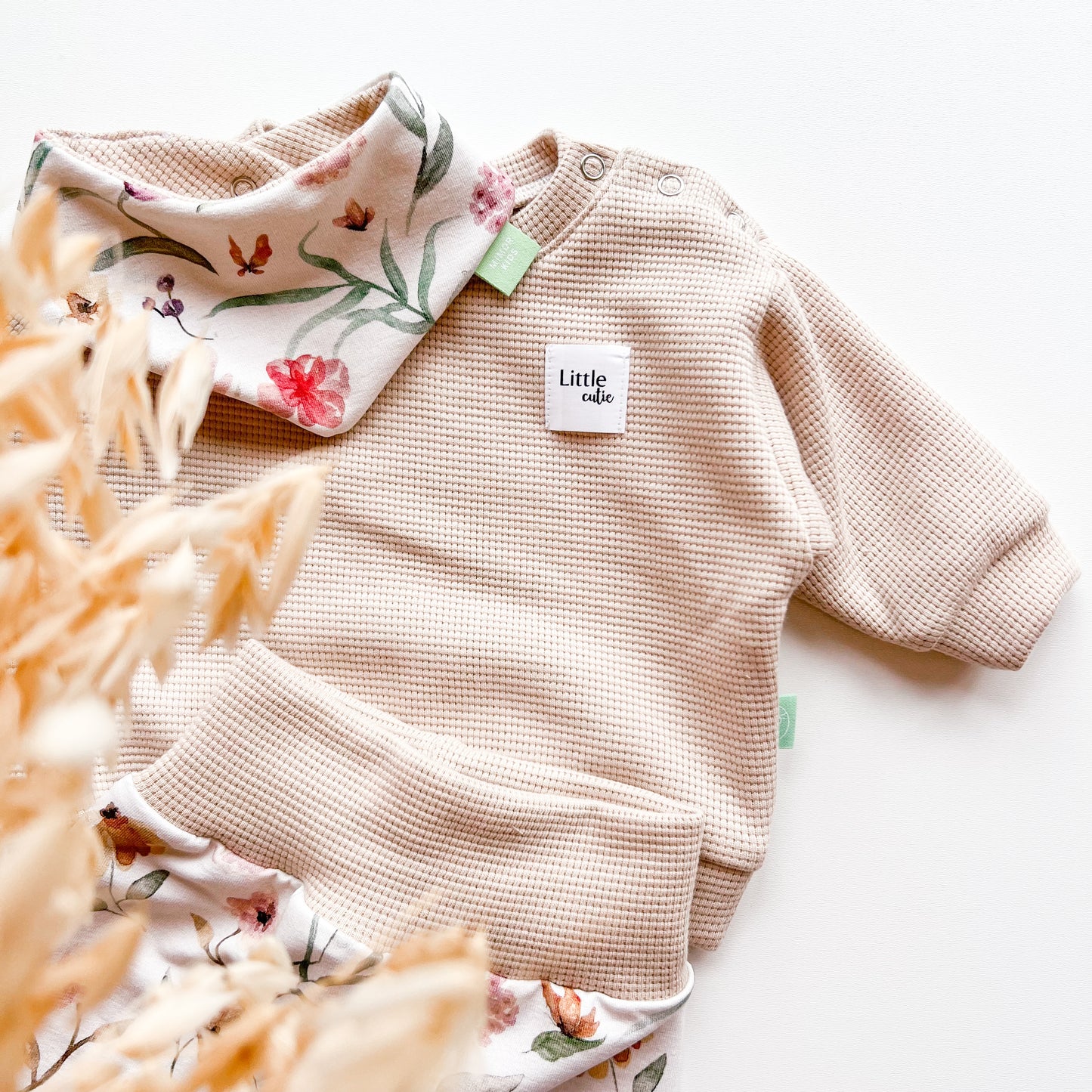 Baby und Kind Set Waffel Beige Naturblumen