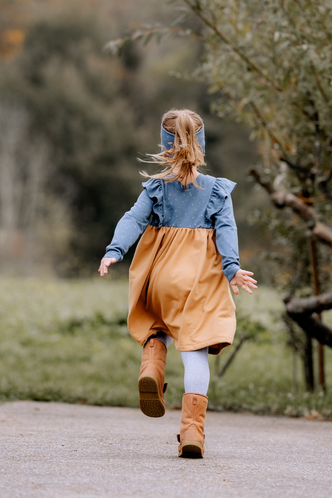 Kleid Mimi, Blaue Punkte und Kamel
