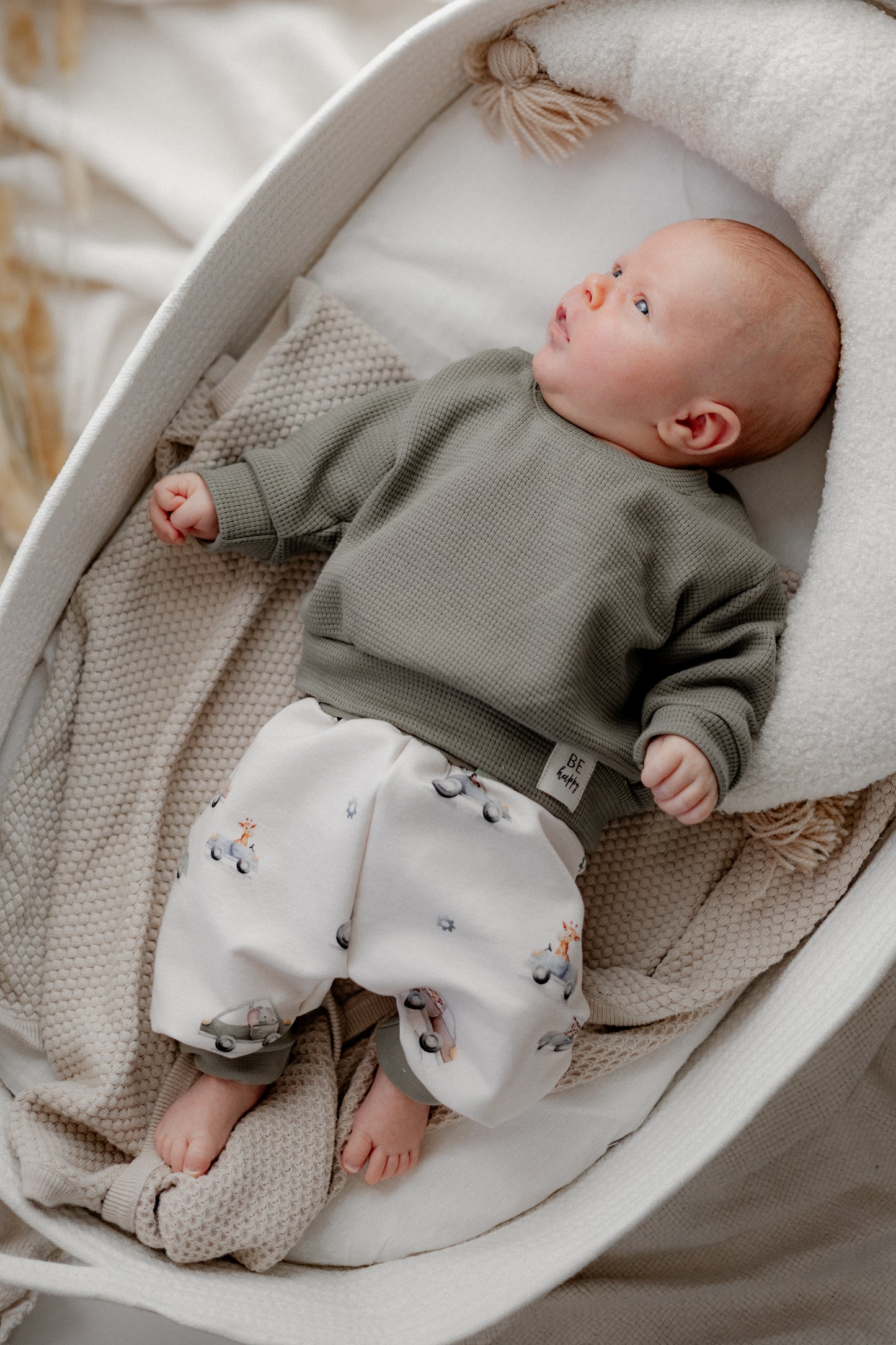 Baby und Kind Set Autos in Olive