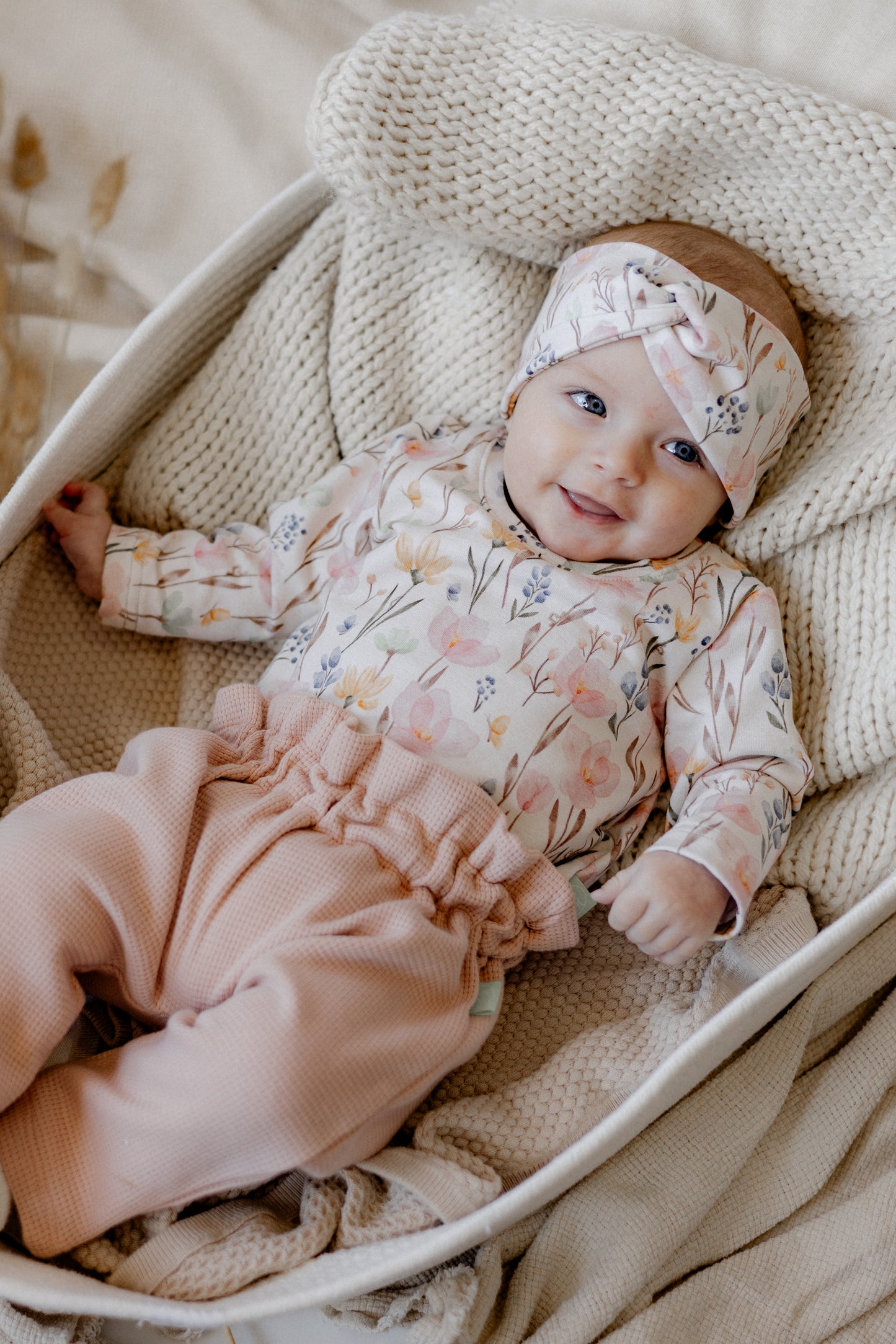 Paperbag-Hose für Baby in Cognac