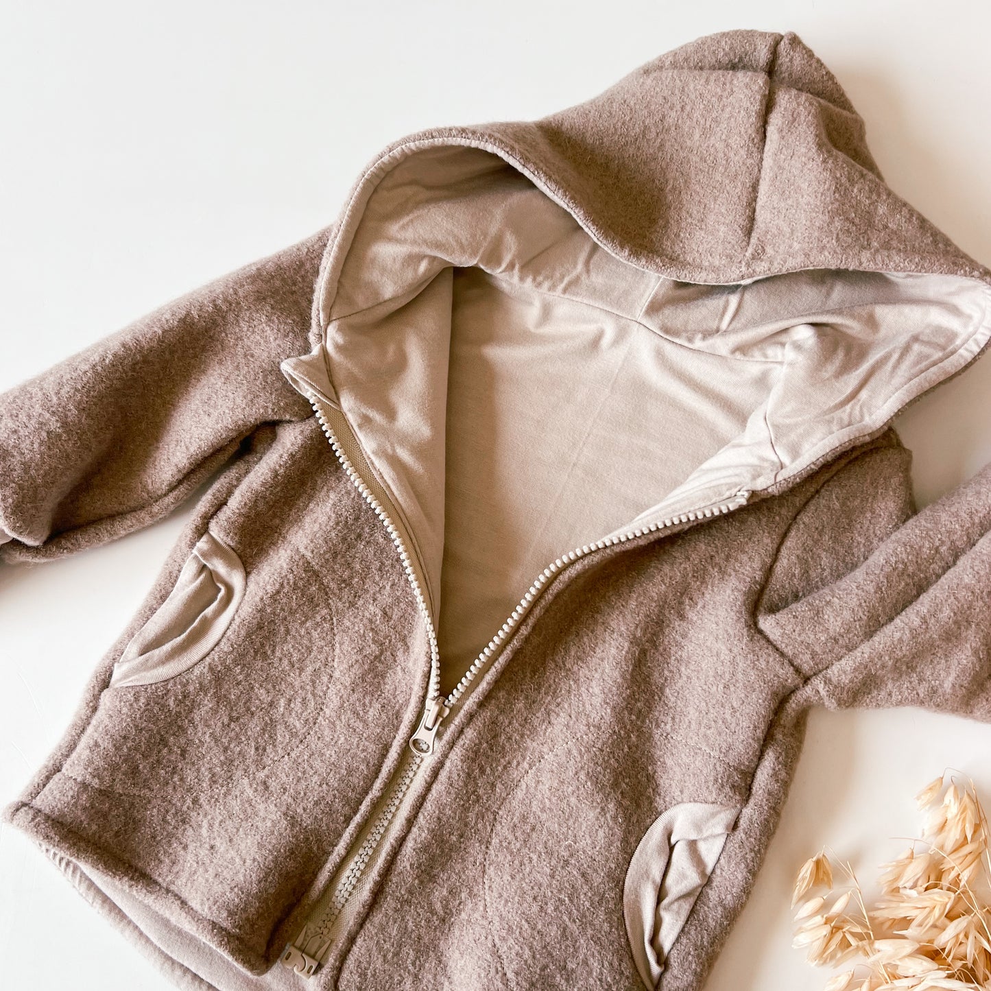 Montessori Walkjacke Beige, magnetischen Reißverschluss