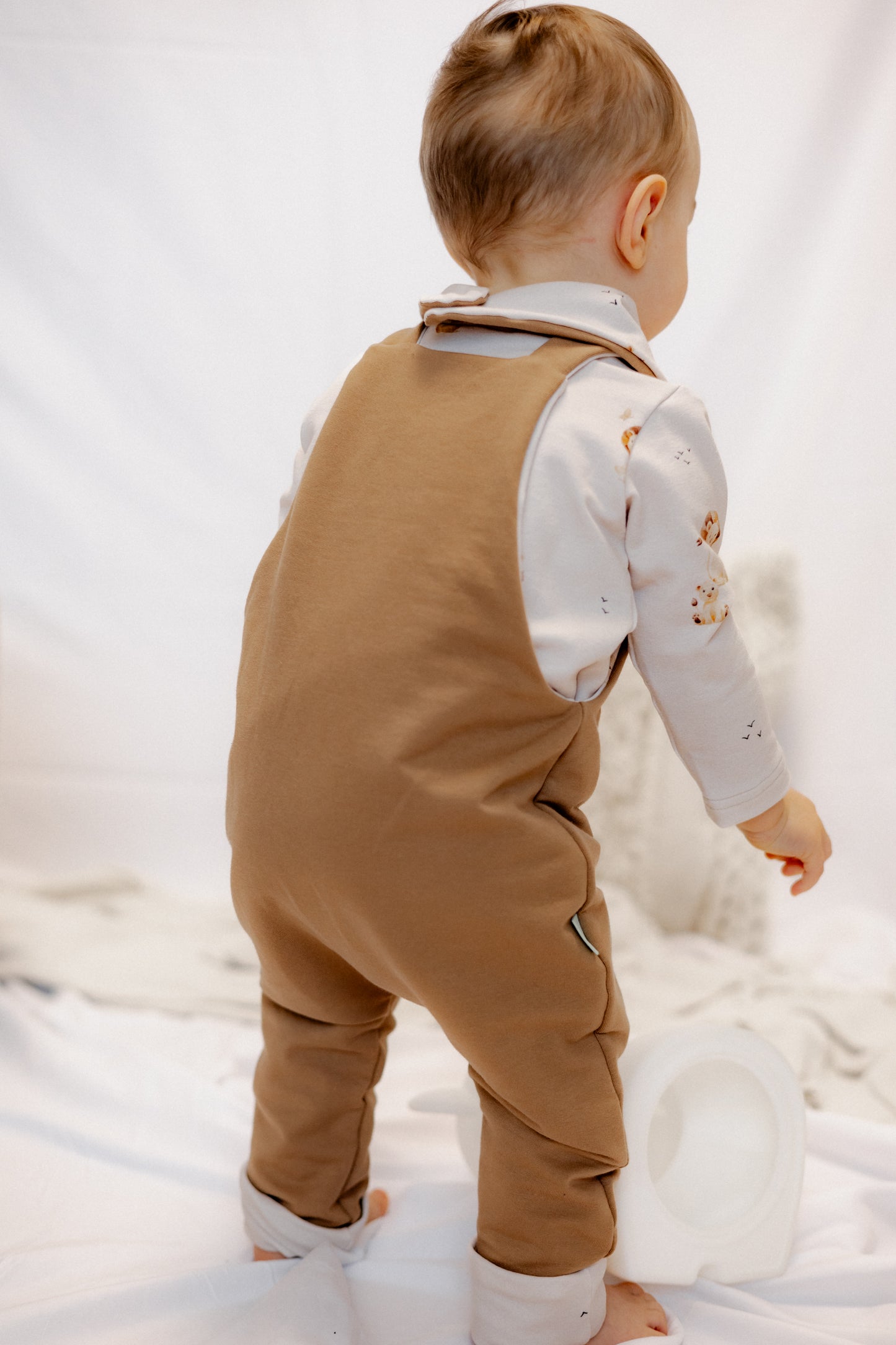 Wendbarer Baby-Latzhose - Löwen