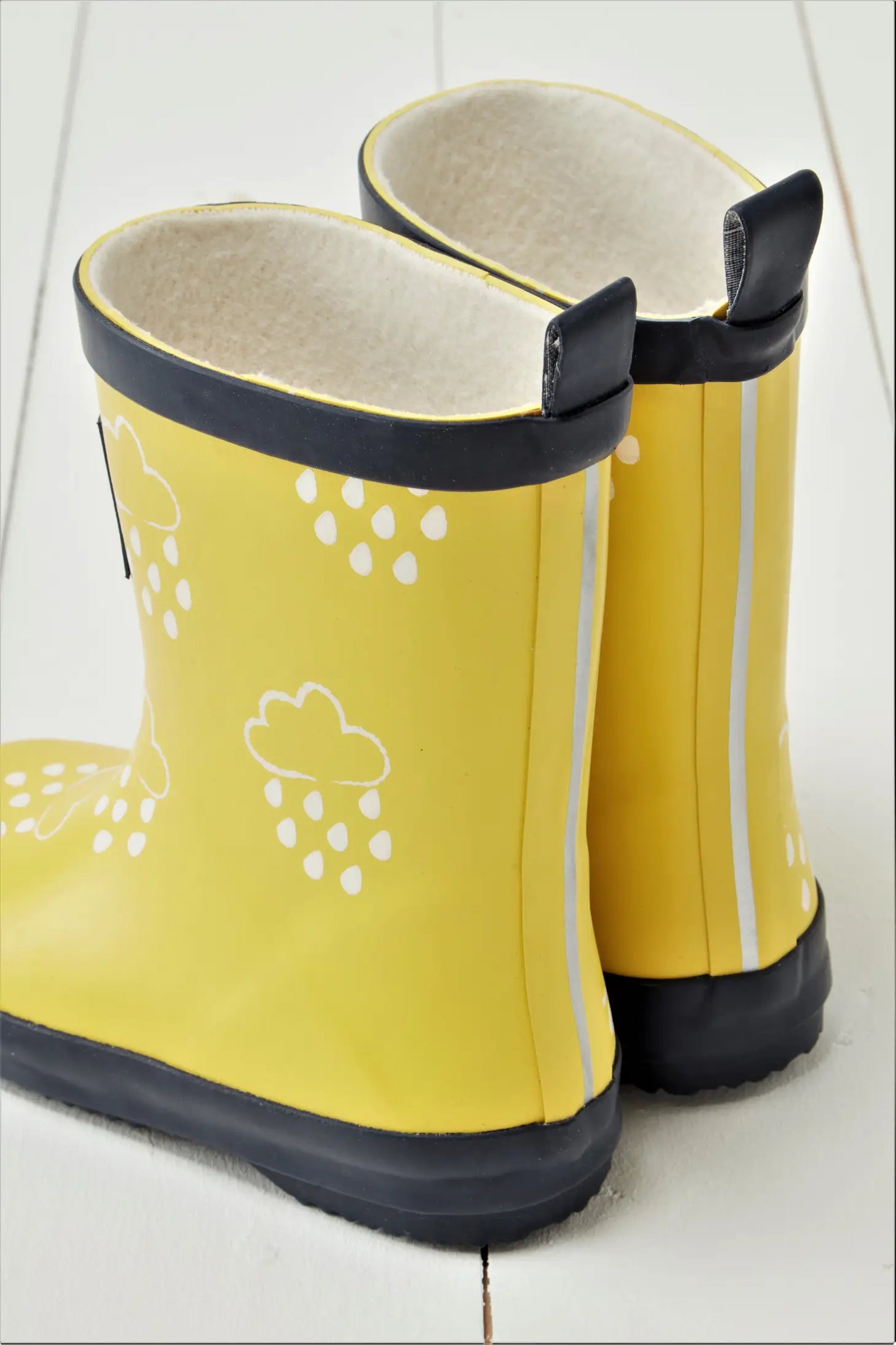 Gummistiefel mit wechselnden Farben, gelb