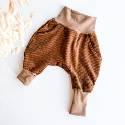 Breitcord  Mitwachshose, Pumphose in kakao