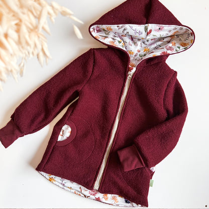Montessori Walkjacke Rot mit Blumen, magnetischen Reißverschluss
