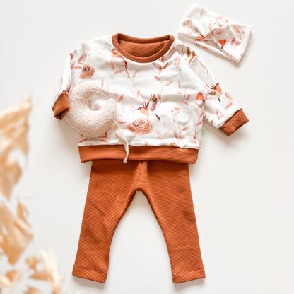 Wendbarer Pullover aus Bio-Stoff – Cognac & Herbst-Vogel-Design