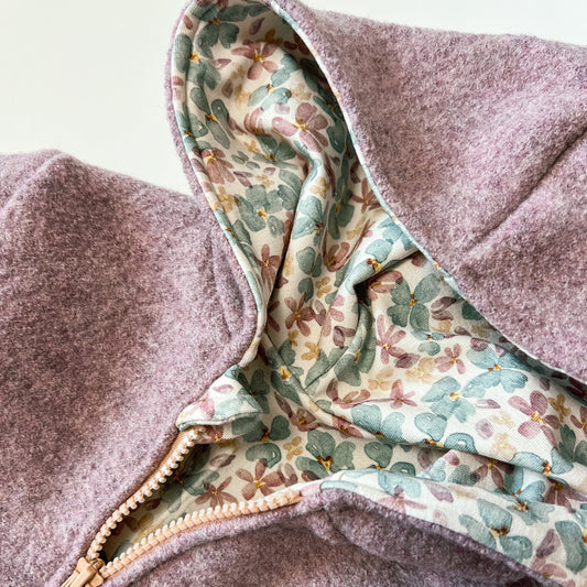 Walkoverall in Rosa Meliert mit Blumen Aqua