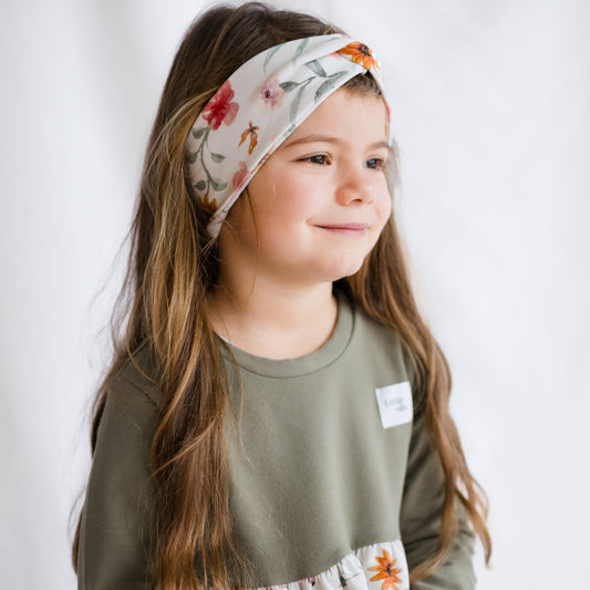 Set Kleid in Olivgrün, Blumen und Stirnband