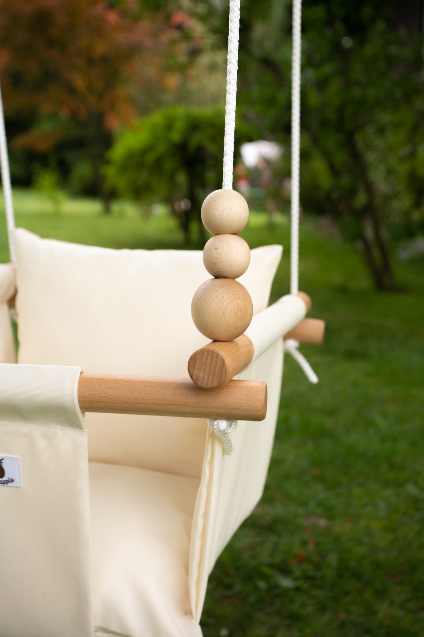 Babyschaukel outdoor in beige